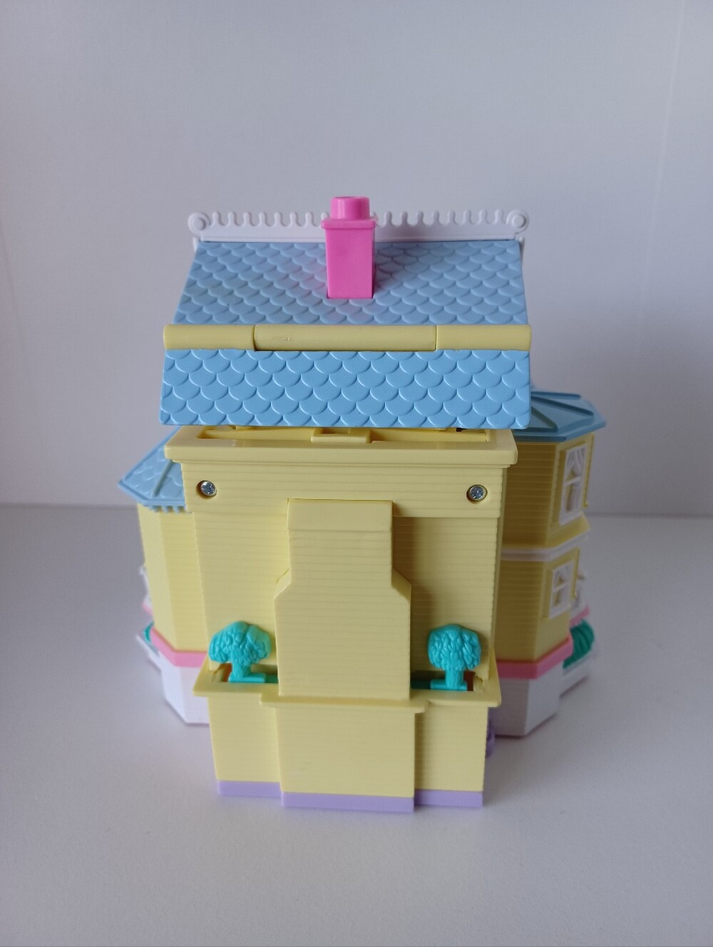 Vintage 1995 Polly Pocket Bluebird Yellow Clubhouse Playset Toy Collectible - Picture 3 of 9